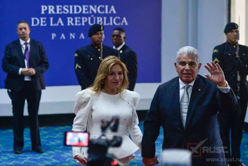 Новый президент Панамы решил заняться иммиграцией